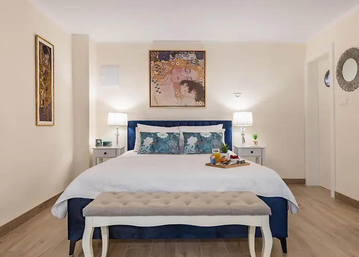 Lägenhet Old Town Cozy In Walk To Diocletians Palace And Beaches Split