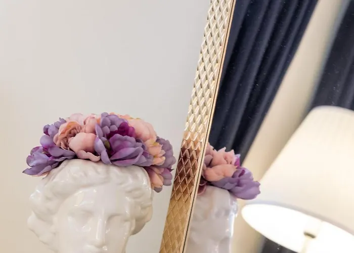 Old Town Cozy In Walk To Diocletians Palace And Beaches * Split