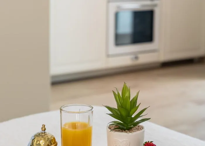 Old Town Cozy In Walk To Diocletians Palace And Beaches Lägenhet Split